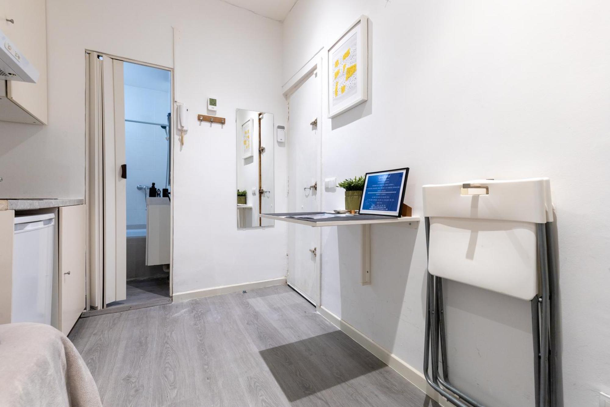 Petit Estudio En Madrid , Centro, 2 Pax, Wi-Fi & Tv Buitenkant foto